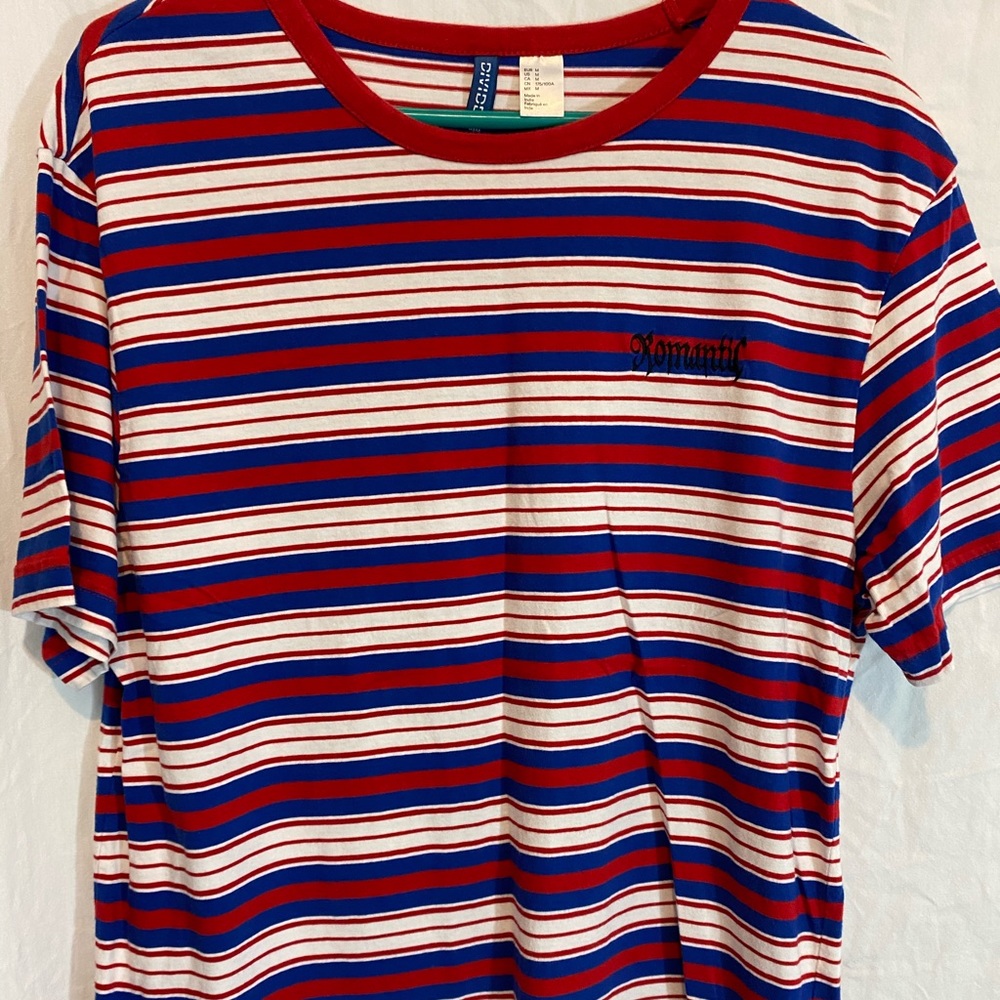 Divided T-shirt